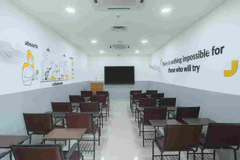 Emversity School of Hospitality & Allied Health Sciences, Lucknow Lucknow Office Space photo 4